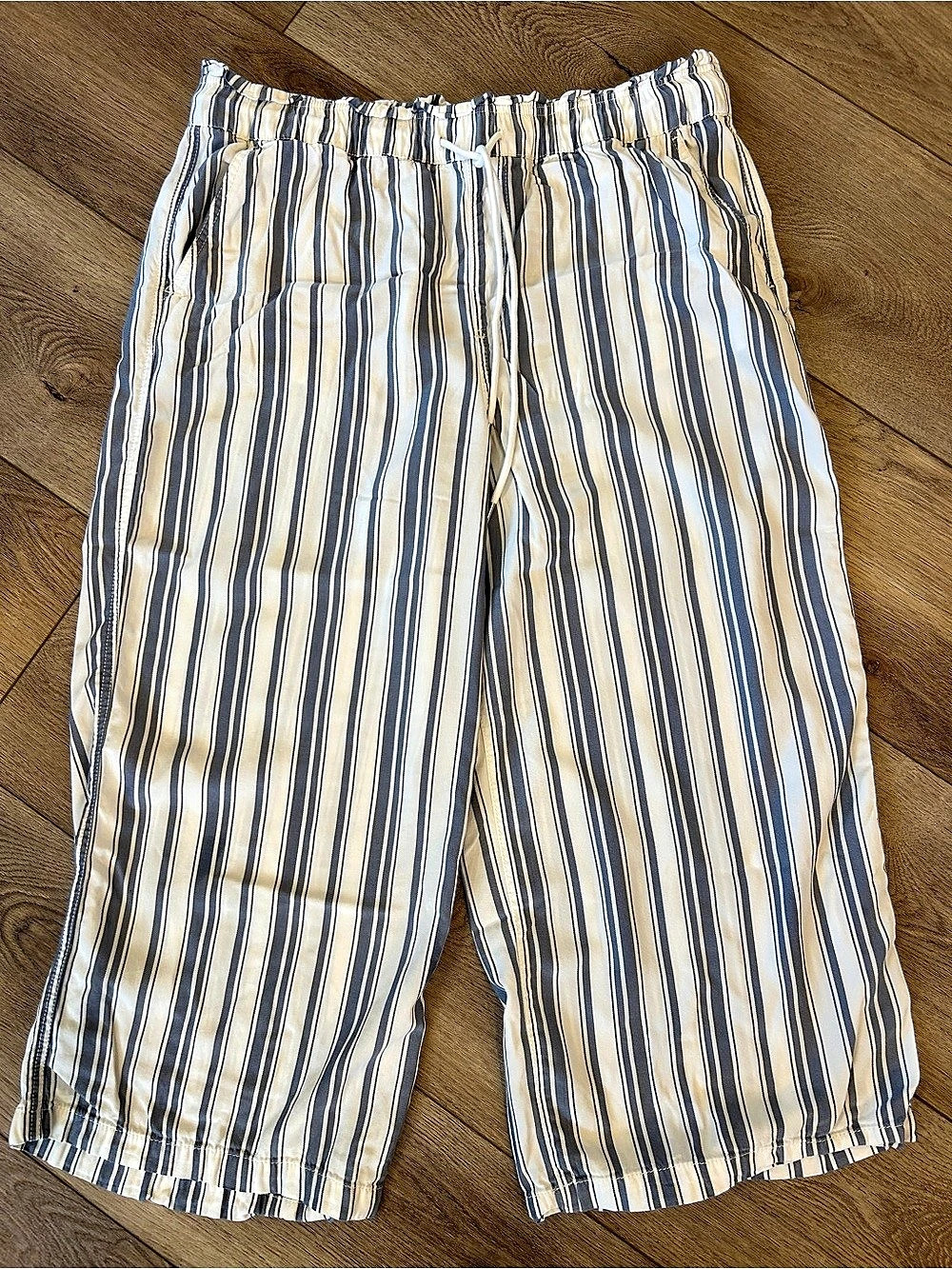 LOFT Striped Wide Leg Pants in Blue & white ankle 12